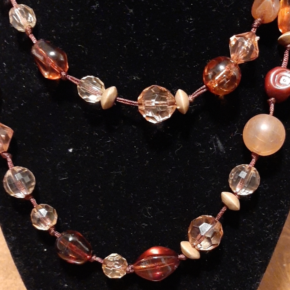 Necklace - Picture 2 of 2